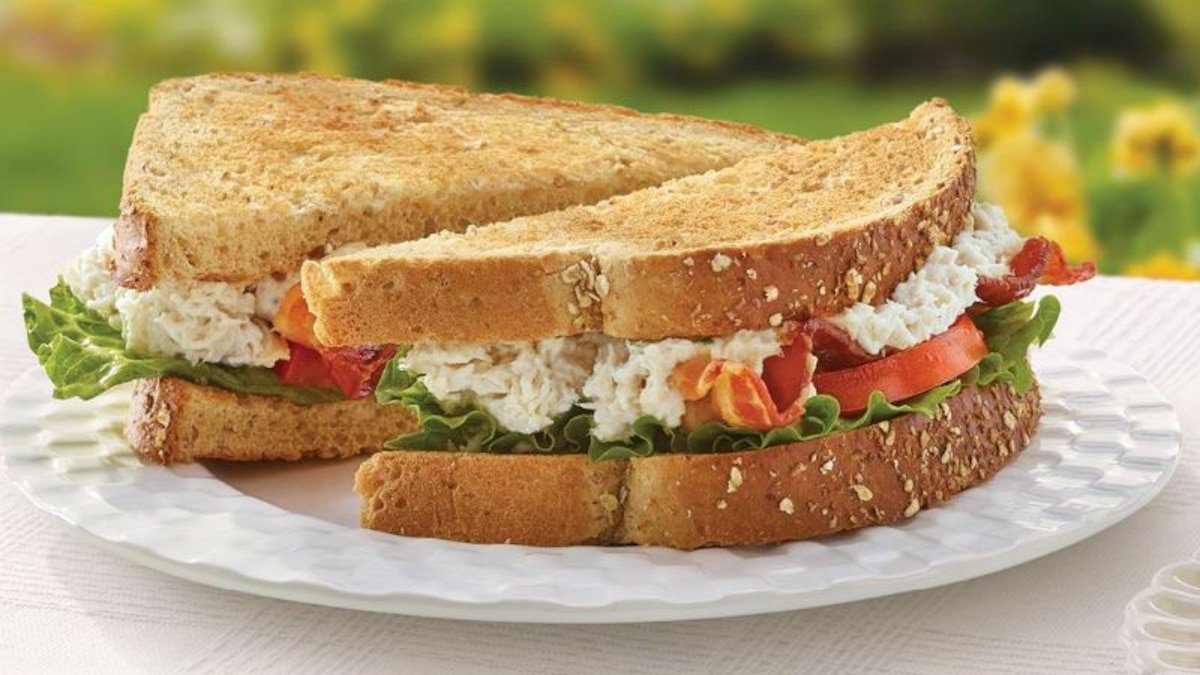 gà đá f1,Giới Thiệu Chi Tiết Độ C của F1 – Một Lộ Trình Độc Đáo gà đá f1,Giới Thiệu Chi Tiết Độ C của F1 – Một Lộ Trình Độc Đáo